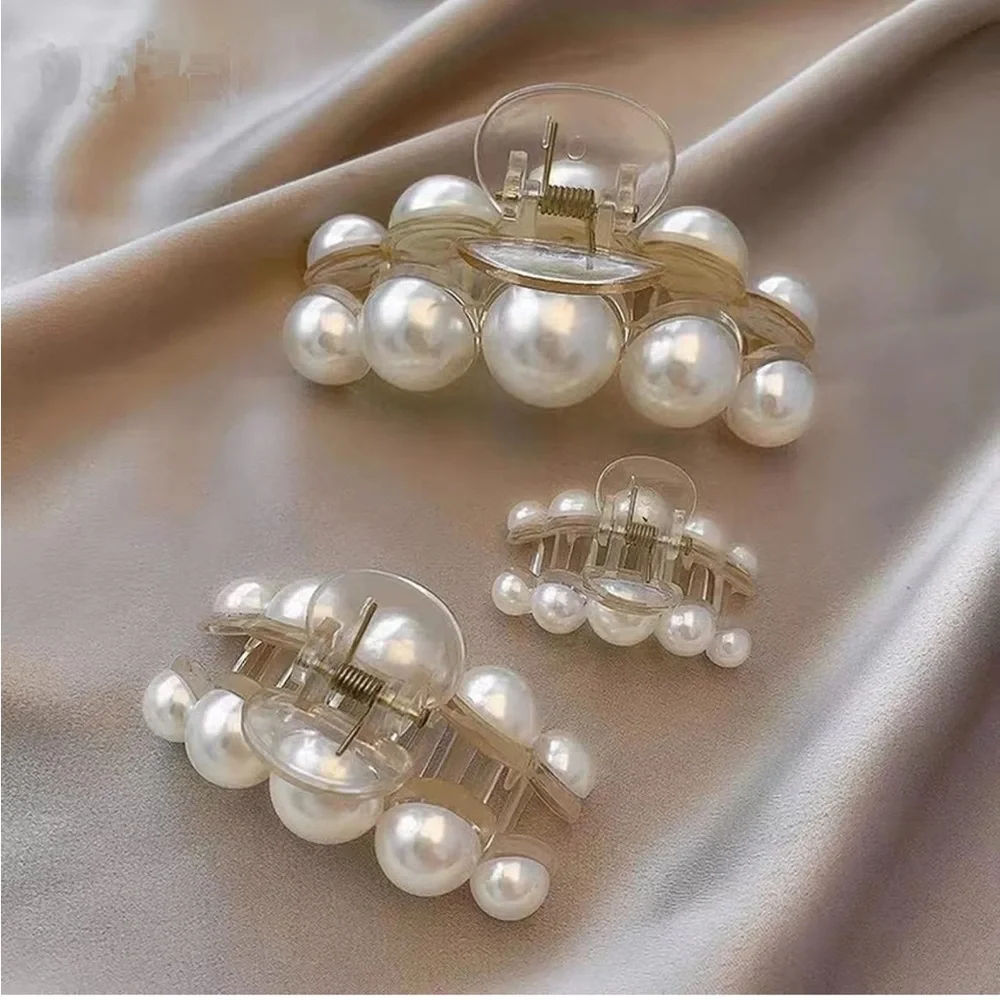 Zara 4 Pearl Hair Clips